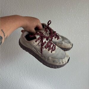 Altra Athletic Shoes in Cream and Burgundy